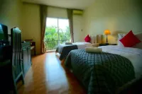 Home and Hill Resort Hotels in Amphoe Pak Phli