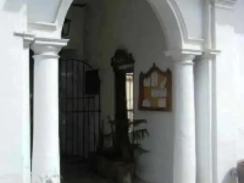 クルズ デ ポパヤン スクレのホテル