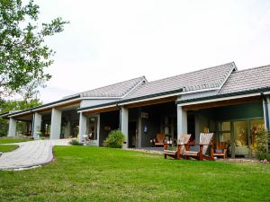 Bushbaby Lodge at Nkonyeni