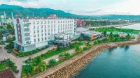 Grand Maleo Hotel & Convention Các khách sạn ở Mamuju