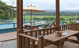 Gyeongju Atty Pension