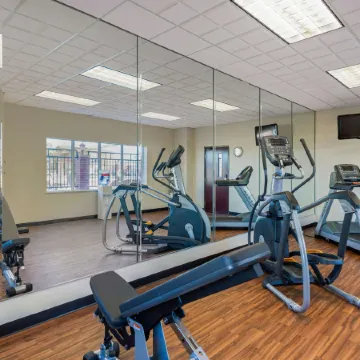 Comfort Inn & Suites