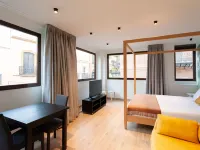 Welldone Sierpes Boutique Hotels near Edificio La Adriatica