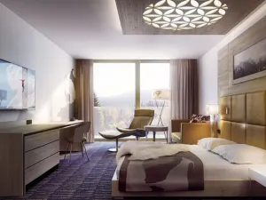 萊茲德西亞諾薩羅伊德瓦酒店