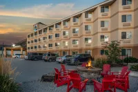 Comfort Inn University - parking