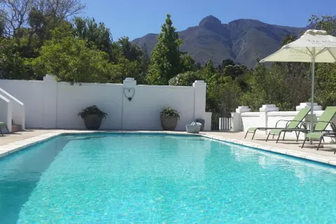 드 클루프 럭셔리 이스테이트 호텔 앤드 스파