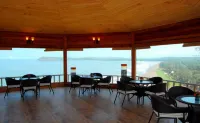 Kohinoor Samudra Beach Resort Hotels in Kurli