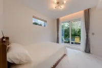 Seogwipo Stay Areum Samdal Pension Hoteles cerca de Galería Kim Young Gap Dumoak