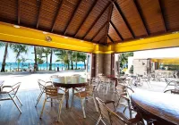 Golden Phoenix Hotel Boracay - Baarit
