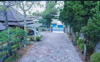Wisma Yasmin Syariah Hotel dekat Queen Menspad