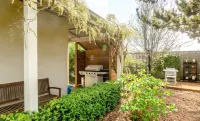 Woodstock Suite Hotels in 