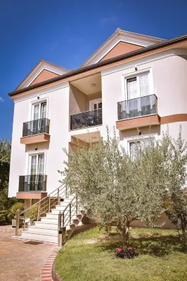 Airport Garden Hotel Hotels near Castle of Kruja