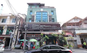 Super OYO 483 Pannee Hotel Khaosan