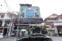 Super OYO 483 Pannee Hotel Khaosan Hotels near Rajadamnern Muay Thai Stadium