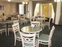 Super 8 by Wyndham Savannah