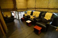 The 93 Hotel Hotel di Bangkok