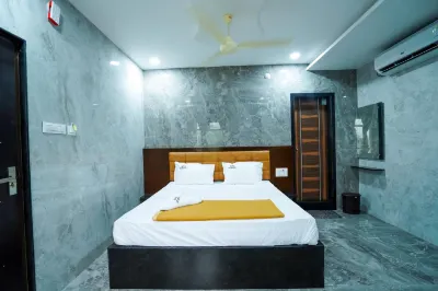 Sree Gurupavanasuta Residency Hotels near Mantralaya