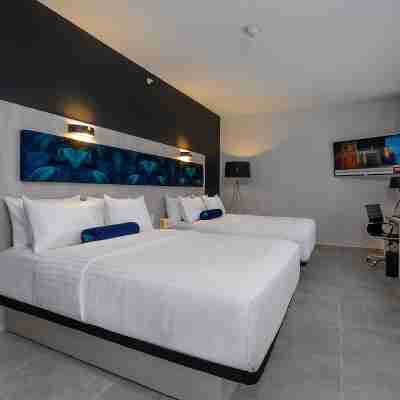 River Garden Hotel + Suites Rooms
