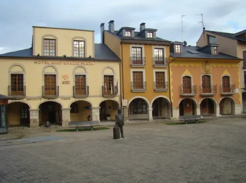Hotel Aroi Bierzo Plaza Hotels in Ponferrada