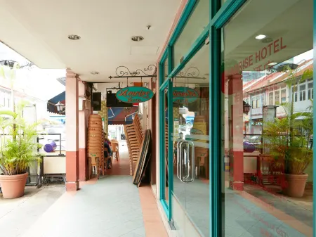 Amrise Hotel
