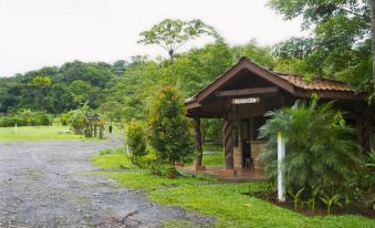 Hotel Catarata Río Celeste