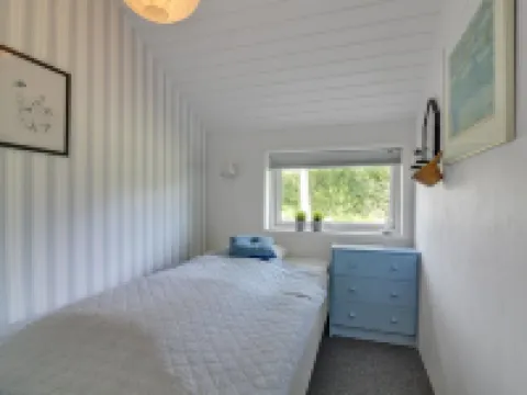 "Harmen" - 1.1km from the Sea