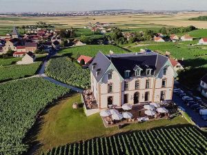 Chateau de Sacy