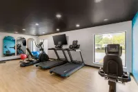 La Quinta Inn & Suites by Wyndham des Moines West Clive - Gym