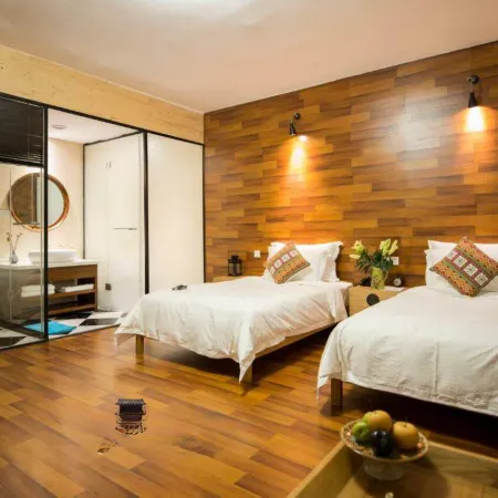 Dongjiang Lake No.1 Courtyard Tea Culture Theme Hotel