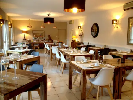 La Picholine en Provence Отели в г. Ньон