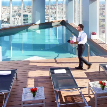 Novotel Barcelona City Hôtels à proximité de : Plage de la Barceloneta