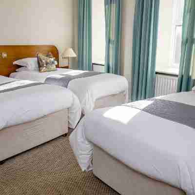 Charlemont Arms Hotel Rooms