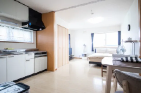 Sumiyoshi House Room A