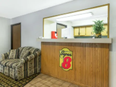 Super 8 by Wyndham Twinsburg/Cleveland Area Hoteles en Condado de Summit