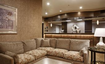 Best Western Plus Texarkana Inn Suites