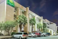 La Quinta Inn by Wyndham Austin North - 3-Star