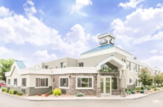 Days Inn by Wyndham Bismarck Hotels in 