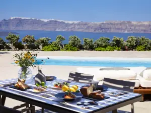 Melidonia Suites
