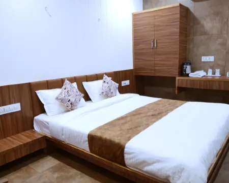 Hotel Sweettime Restaurant and Banquet Hotels in Mehsana
