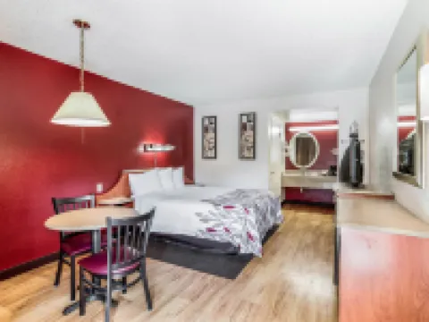 蓋洛普紅屋頂客棧 蓋洛普酒店