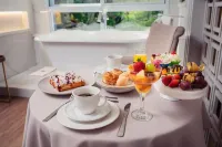 Hotel e Restaurante GIRATÓRIO RF Vision - A Melhor Vista 360 de Gramado - Desayuno
