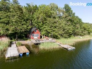 Fishermans Cabin