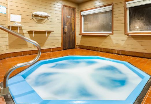 하워드 존슨 바이 윈덤 포트 세인트 존