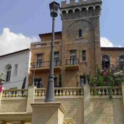 The Eyrie Hotel Exterior