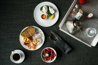 W Bellevue - breakfast