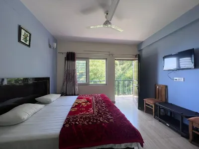 100 stairs holiday home Hotels near Binog Mountain Quail Wildlife Sanctuary