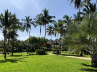 Bluebay Beach Resort & Spa