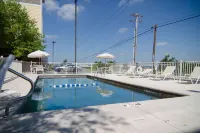 MainStay Suites St Robert-Fort Leonard Wood - Pools