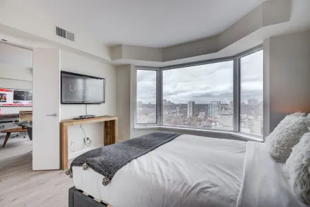 Avalon Suites Yorkville