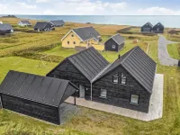 "Othinkarl" - 100m from the Sea - 4-Star